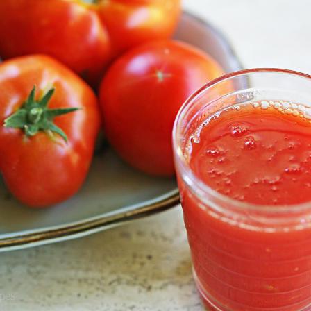 Eating Fasting Tomato Juice is A Guarantee for Your Health