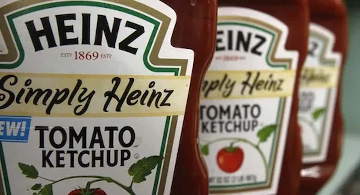  Tomatoes mini sachet ketchup bottles + The Best Buy Price 
